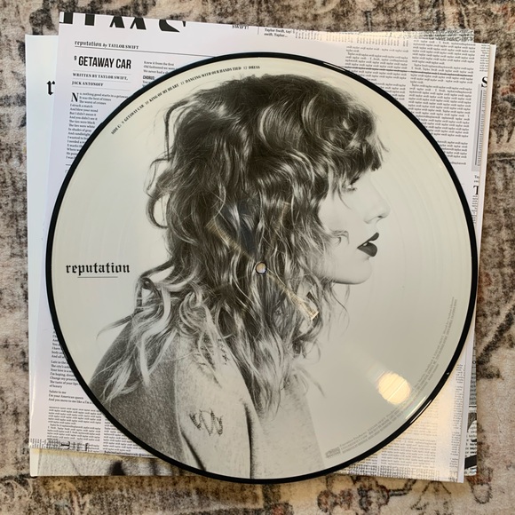 Taylor Swift Vinyls: 1989, Reputation, Lover and Midnights. THE BOPS COLLECTION! - Picture 8 of 15